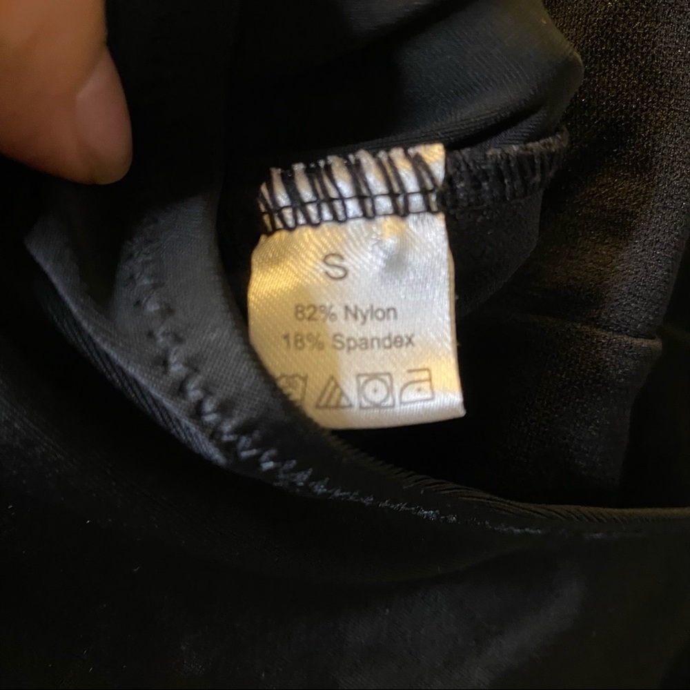 Women’s Classic Black Basic Adjustable Straps Ope… - image 3